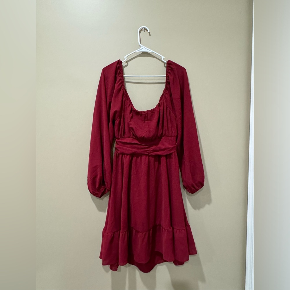 Red Long Sleeve Backless Dress